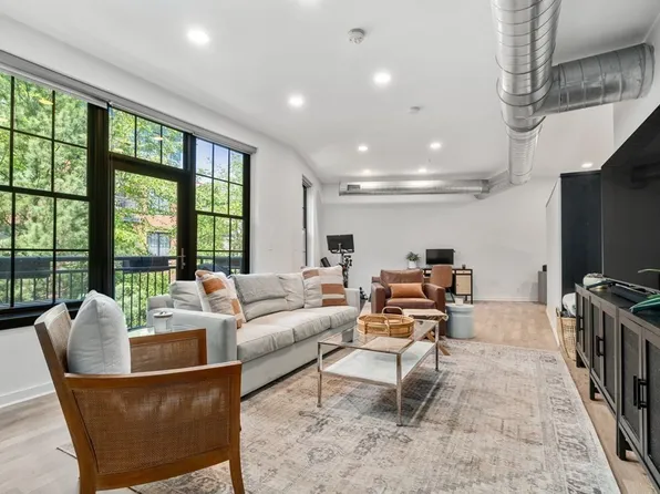 944 Dorchester Ave #20, Dorchester, MA 02125