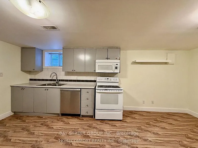2 bed, $2,000 — Photo 4