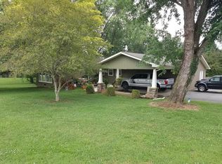 203 Oakland Dr, Sparta, TN 38583