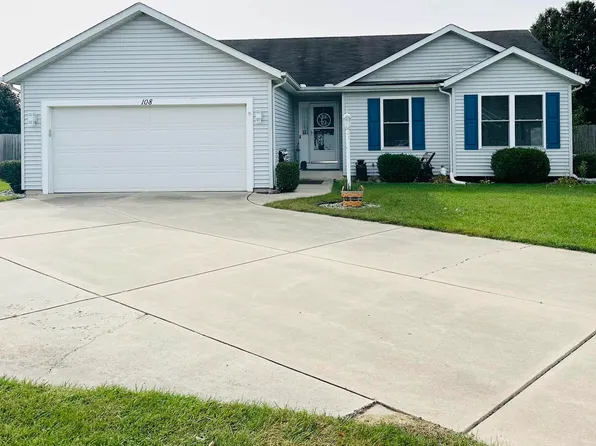 108 Pine Trace Ct, North Liberty, IN 46554