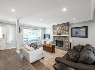 23280 118th Ave, Maple Ridge, BC V2X9J1