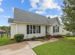 2302 Wood Duck Dr, Graham, NC 27253