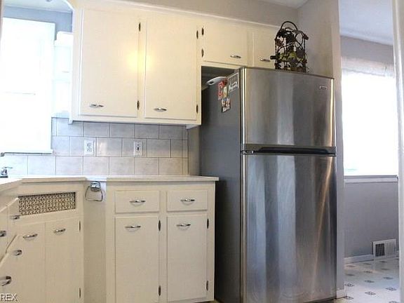 2nd image of 344 Woodmere Dr