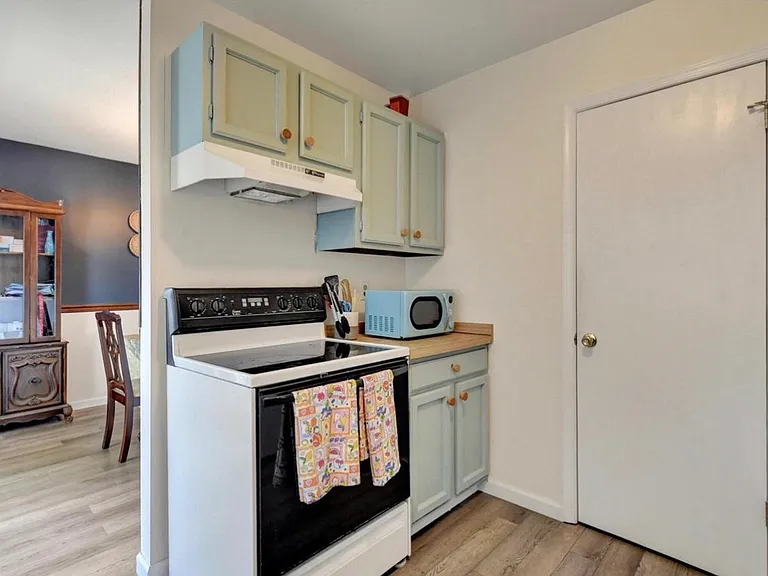 44 Rose Of Sharon Dr #44 — Photo 14