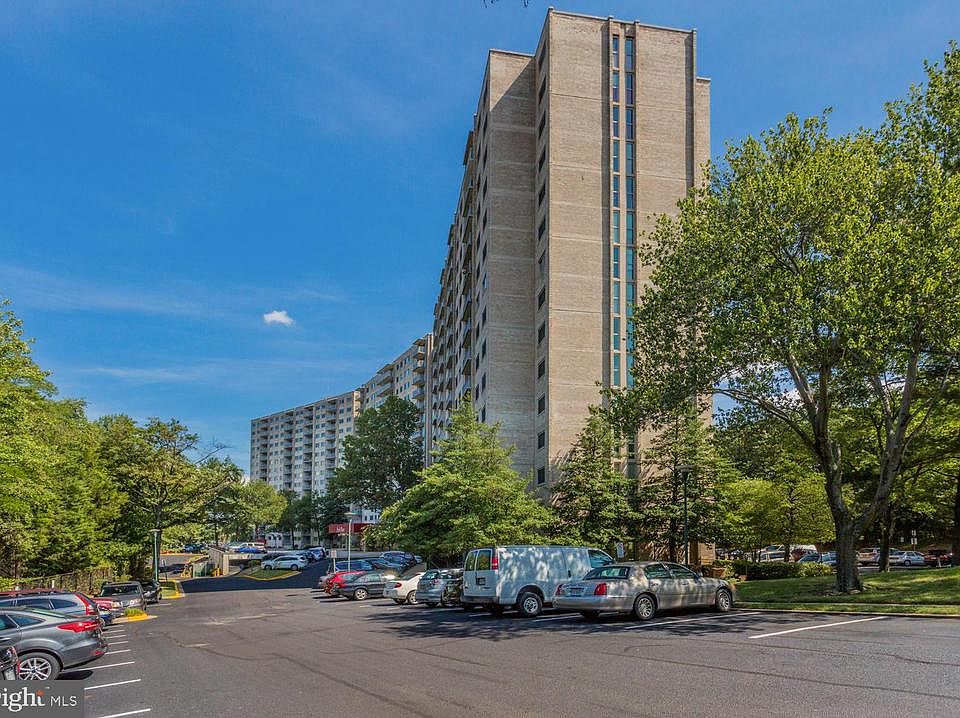 Commuter friendly location