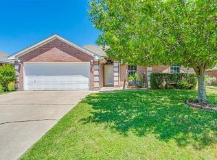 520 Marybeth Dr, Burleson, TX 76028