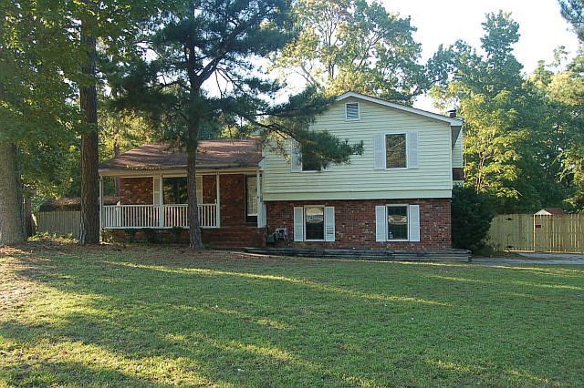2nd image of 402 McCormick Rd