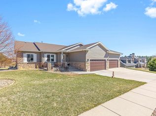 6336 Prestwick Rd, Rapid City, SD 57702