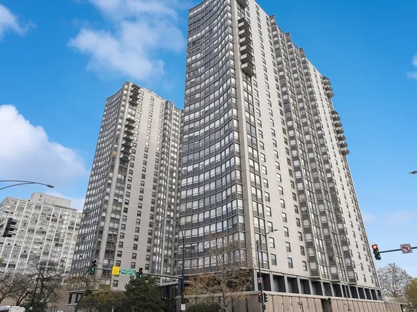 5701 N Sheridan Rd APT 6E, Chicago, IL 60660