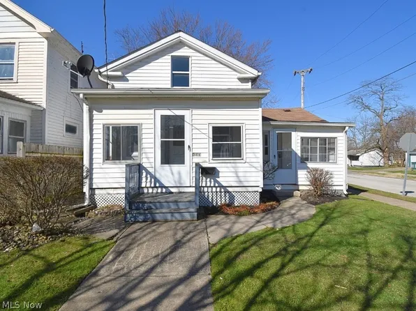 493 Elm St, Painesville, OH 44077