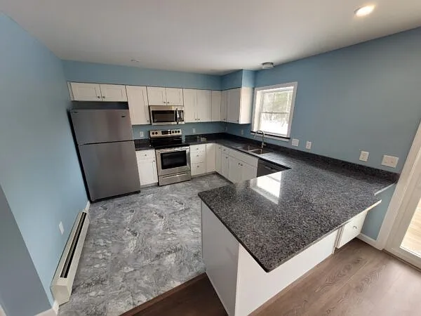 2 bed, 1.5 bath, 1200 sqft, $1,800 — Photo 4