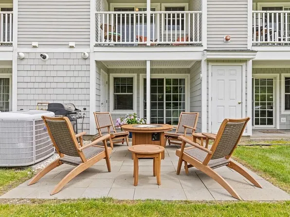 189 E Grand Ave #4, Old Orchard Beach, ME 04064