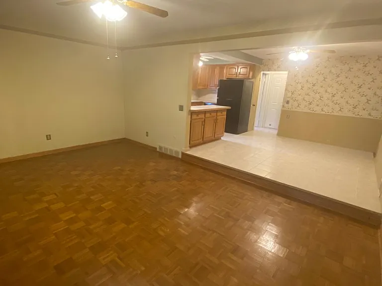 28137 Aline Dr — Photo 6