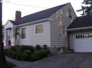 3368 Southshore Blvd, Lake Oswego, OR 97034