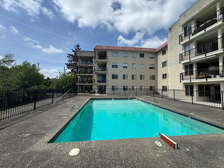 9030 Seward Park Ave S #203 — Photo 18