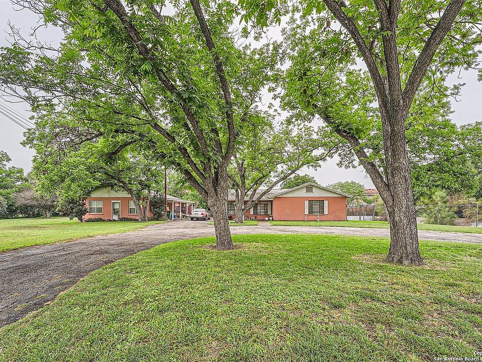 1st image of 133 ROSEBUD LN