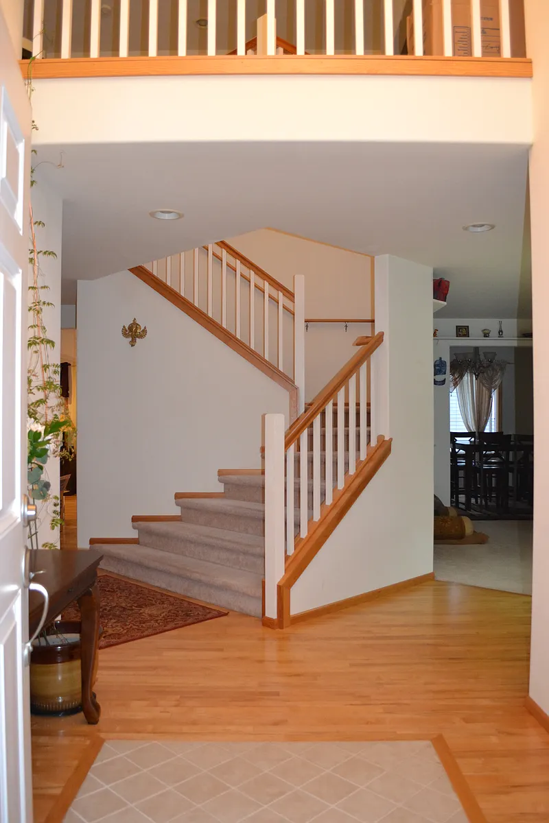 Building Photo - 314 N 158th Pl