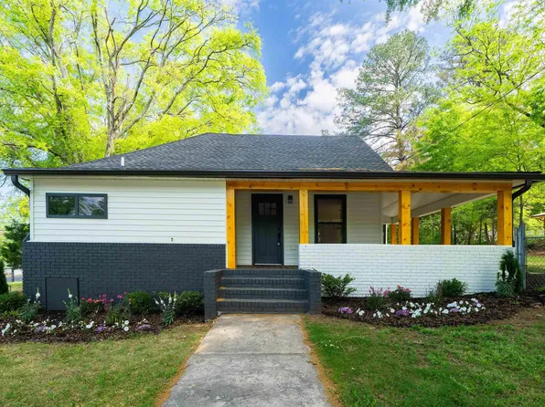 211 5th Ave NE, Carbon Hill, AL 35549