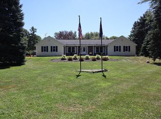 242 Westgate Dr, Valparaiso, IN 46385