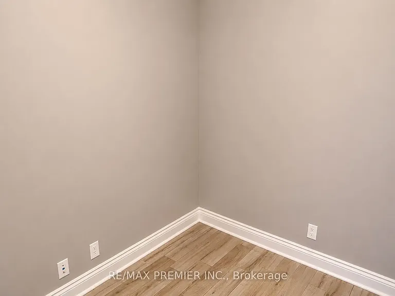 9225 Jane St #1506 — Photo 16