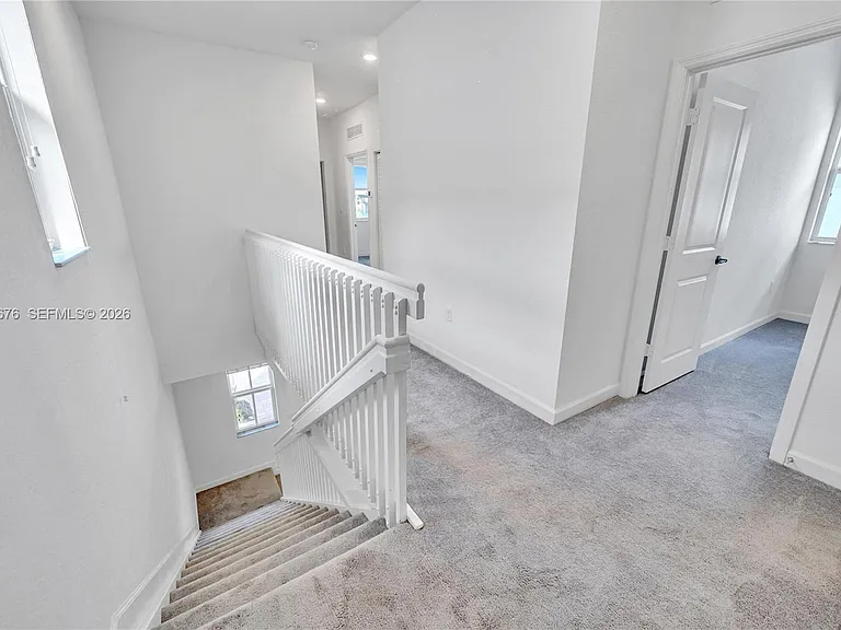 2300 NW 130th St — Photo 31