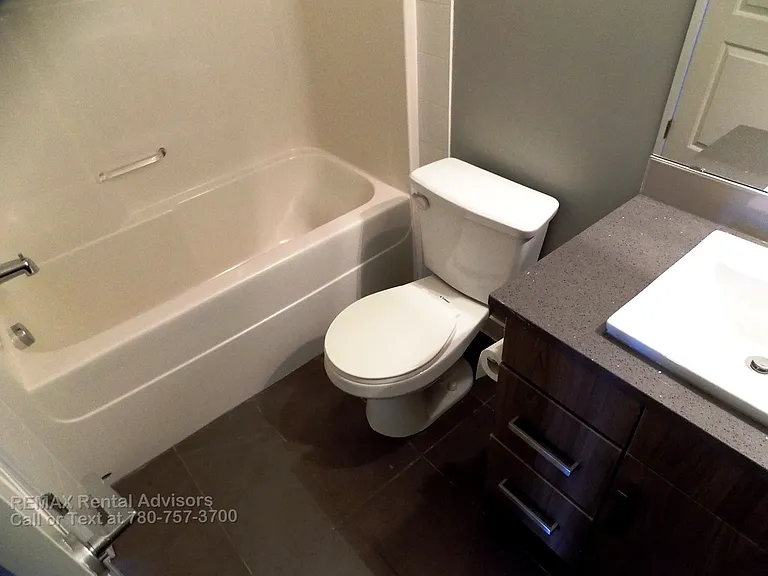 667 Watt Blvd SW #110 — Photo 12
