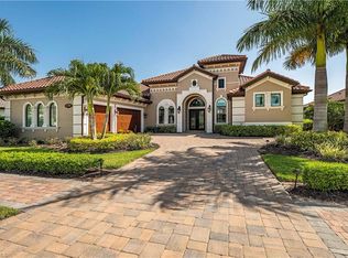 6598 Costa Cir, Naples, FL 34113