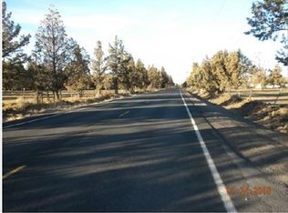 3698 SW Helmholtz Way, Redmond, OR 97756