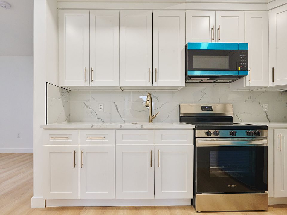 1st image of 2305 Belmont Ave #601