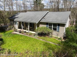 148 Lenape Dr, Pocono Lake, PA 18347