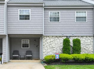 54 Harbor Dr, Hammonton, NJ 08037