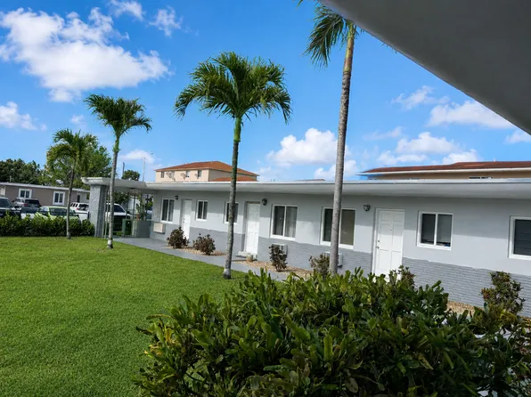Naomi Apartments