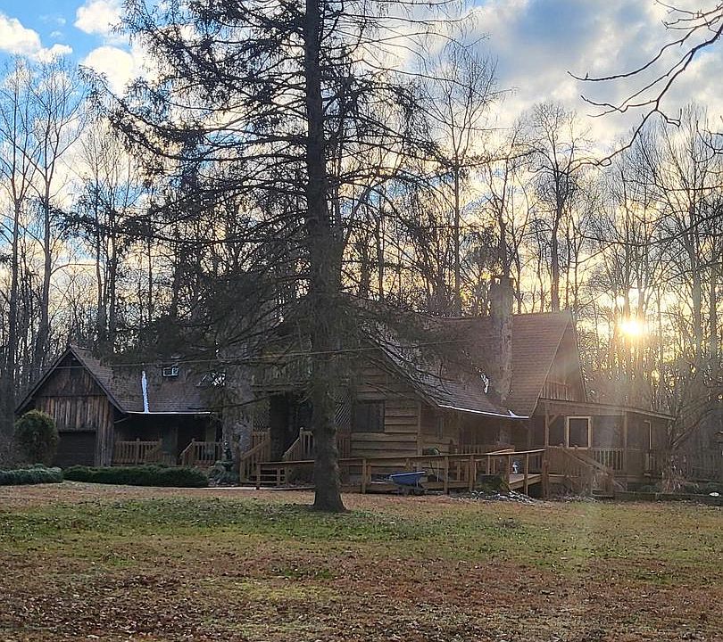 1st image of 755 Saltere Rd