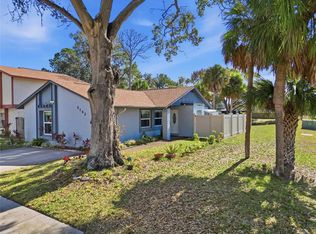 5142 Springwood Dr, Tampa, FL 33624