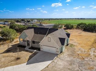 129 Flor Del Sol Rd, San Antonio, TX 78264