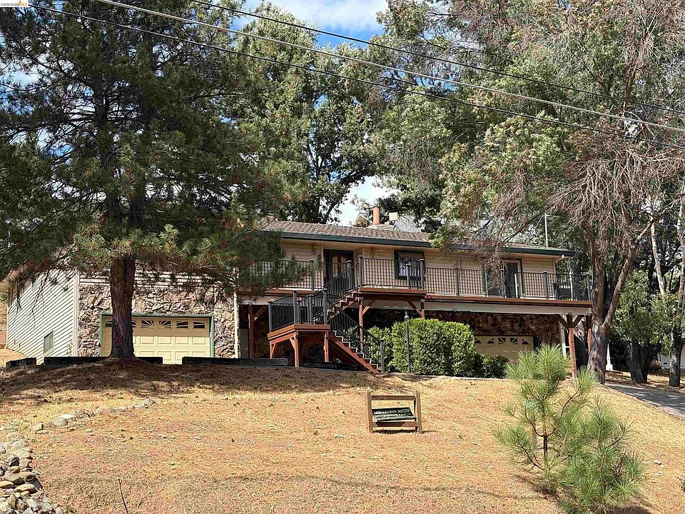1st image of 20059 Pleasant View Dr