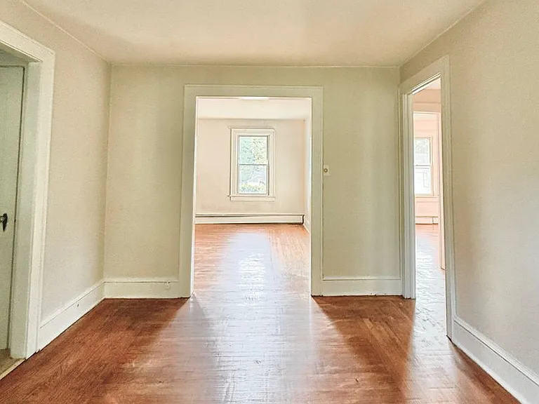 10 Conway Pl — Photo 3