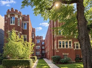 1329 W Carmen Ave Floor 3, Chicago, IL 60640