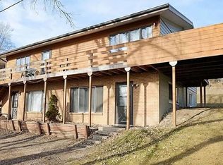 916 12th Ave NW APT C, Minot, ND 58703