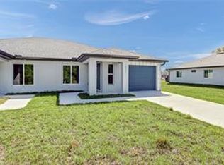 2211 Kenneth Ave S #2211, Lehigh Acres, FL 33973
