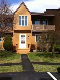 1st image of 14 Glenwood Townhouse Rd