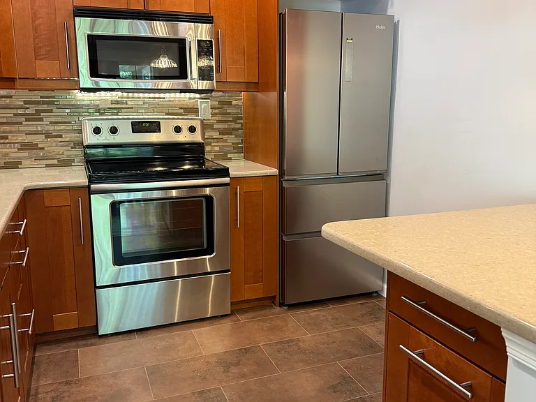 46 Woodbine Ct — Photo 8