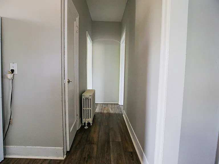 52 Empire St — Photo 7