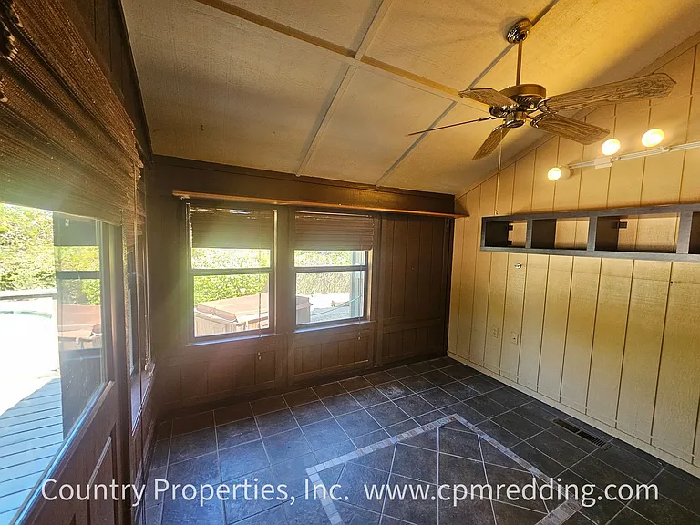 3779 Rosita Dr — Photo 22