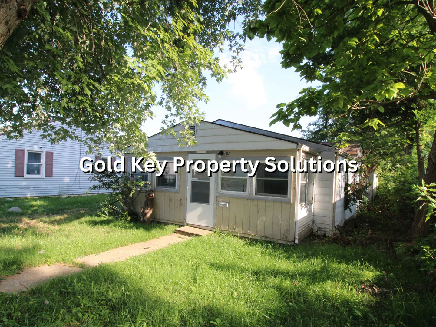 Meadowbrook 2 Br 1 Ba House With 1-Car Garage (Section 8 Approved) — Photo 3