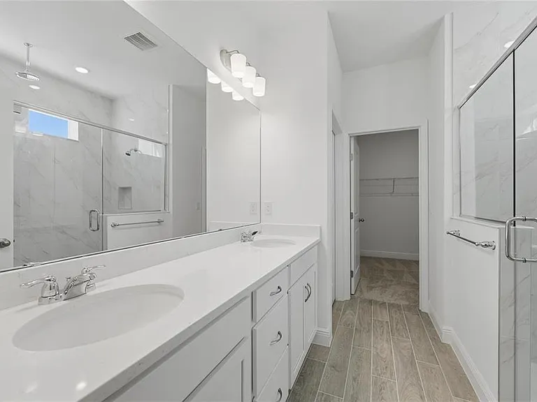 2100 Maverick Ct — Photo 15