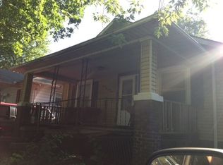 2643 S 11th St, Springfield, IL 62703