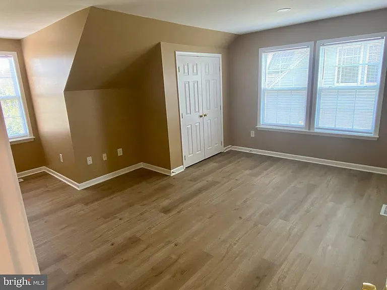 14108 Shelby Cir — Photo 13