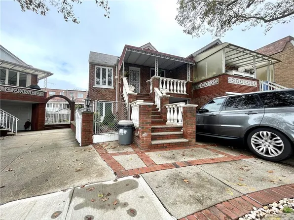 270 Bay 22nd St, Brooklyn, NY 11214