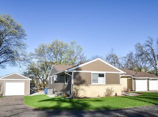 1306 Hillcrest Dr NE, Fridley, MN 55432